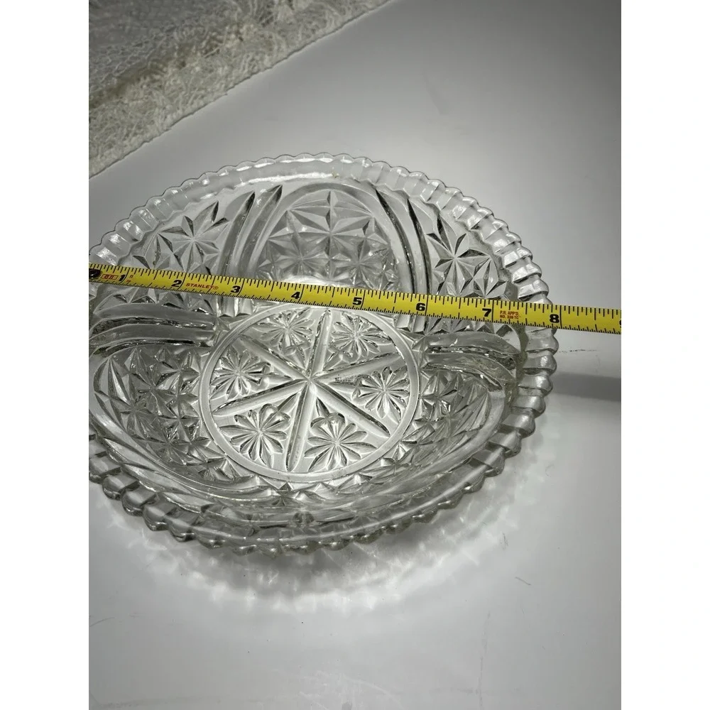 VTG Anchor Hocking‎ Crystal Clear Pressed Glass Stars and Bars Serving Bowl 8